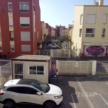 Studio Centre Port, Lumineux Et Confortable * Agde